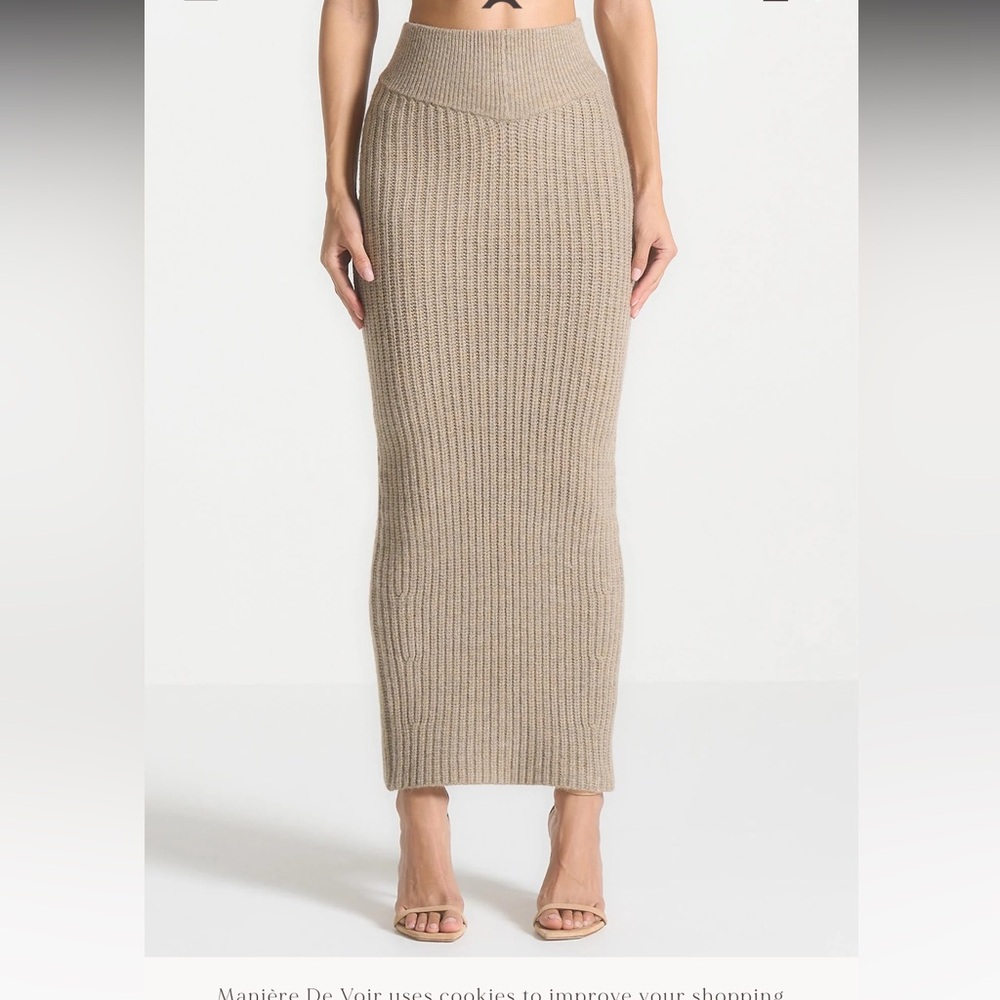 Maniere De Voir Beige Knit Pencil Skirt